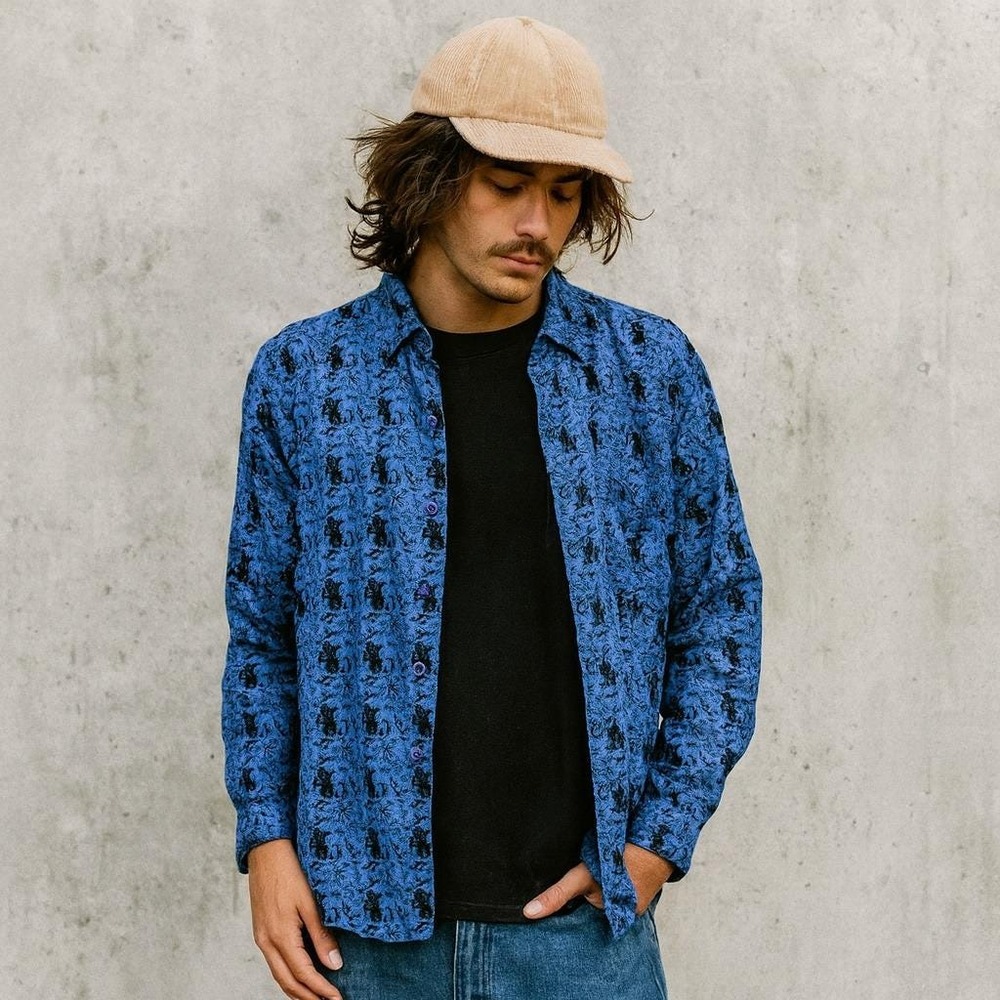 Vintage 80s 90s Rusty Surf Skate Shirt Blue Black Abstract Print Button‎ Down S